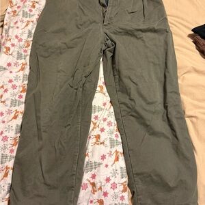Vintage 90s L.L. Bean Men's Khaki Green Fleece Lined Chinos